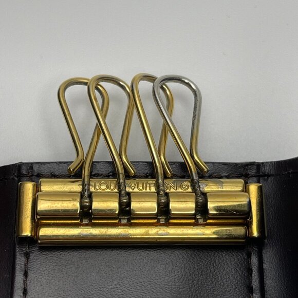 Louis Vuitton Monogram Vernis Patent Leather 4-Key Case - Amarante - Preowned - Picture 5 of 13